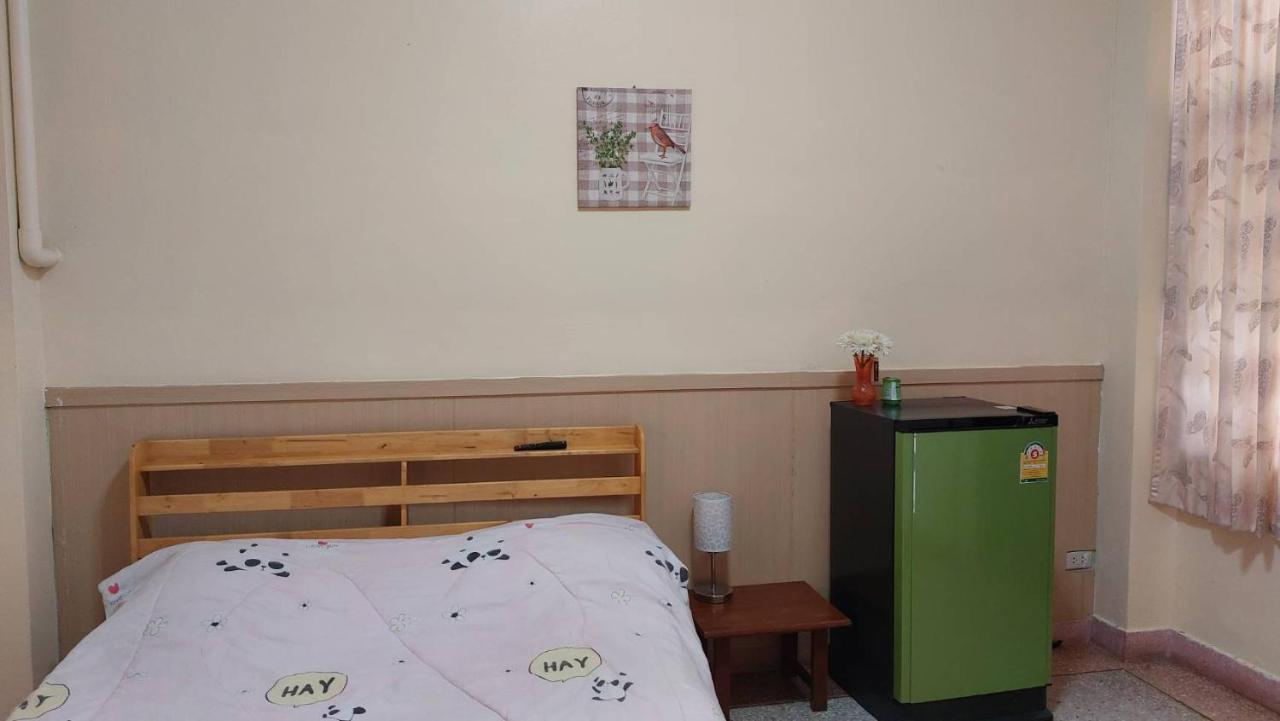 Sataya Apartment Маха Саракхам Екстериор снимка