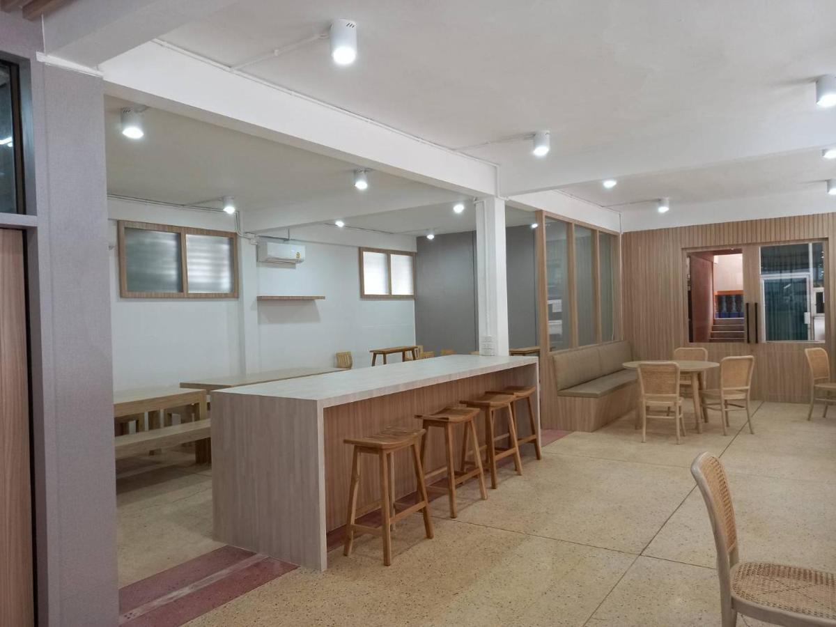 Sataya Apartment Маха Саракхам Екстериор снимка