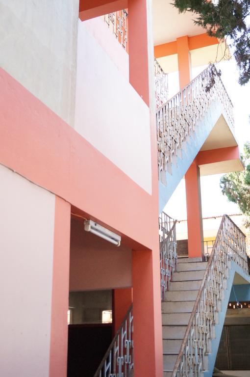 Sataya Apartment Маха Саракхам Екстериор снимка