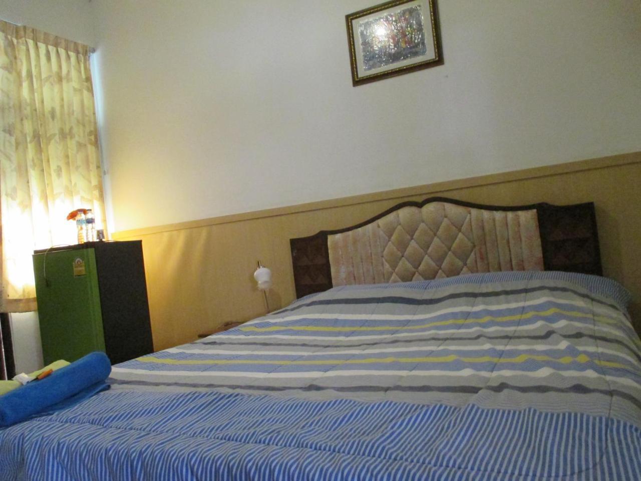 Sataya Apartment Маха Саракхам Екстериор снимка